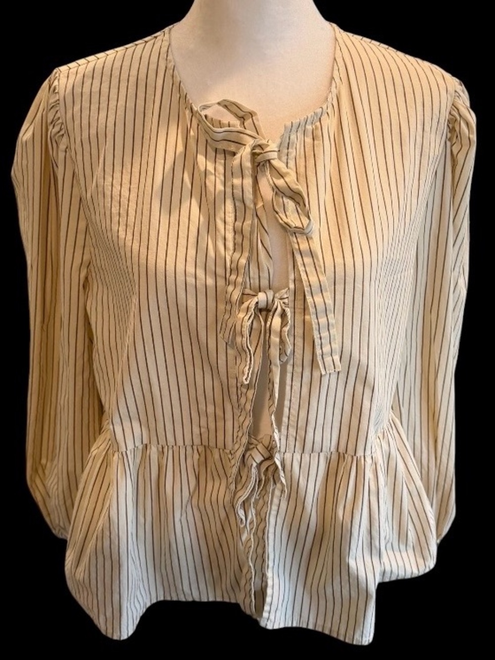 Miou Muse Cream Pinstripe Tie-Front Woven Blouse Top Bubble Long Sleeve Size M - Picture 2 of 10